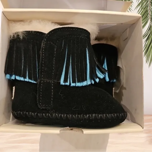UGG INFANT BRANYON FRINGE BOOTS BLACK/BLUE - RARE!