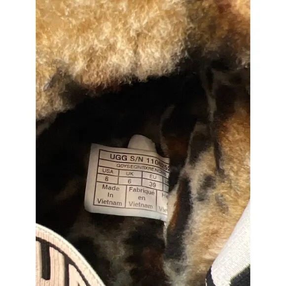 Ugg Leopard Print Open Toe Slipper Size 8