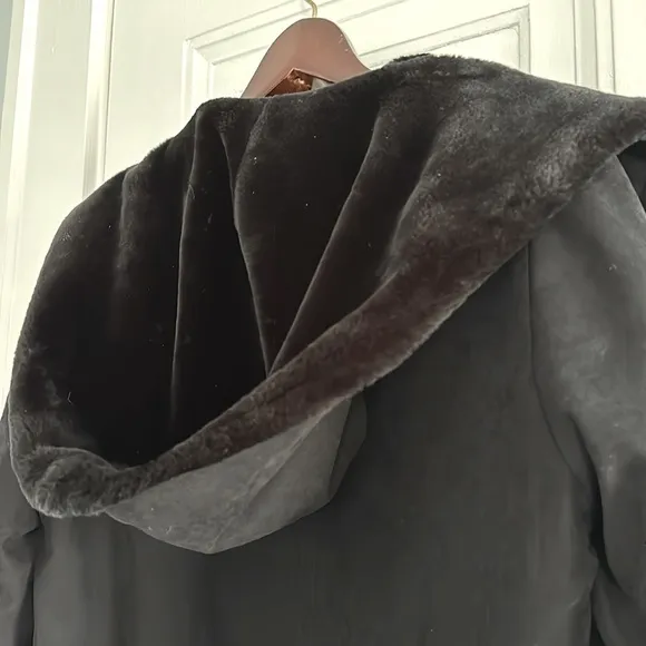 Utex Design Long Black Fur-Lined Coat with Hood