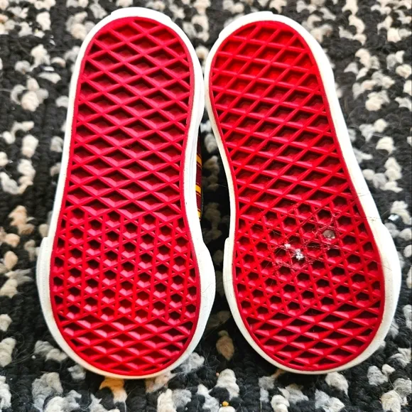 Vans Harry Potter Toddler Hightop Black and Red Sneakers size 5