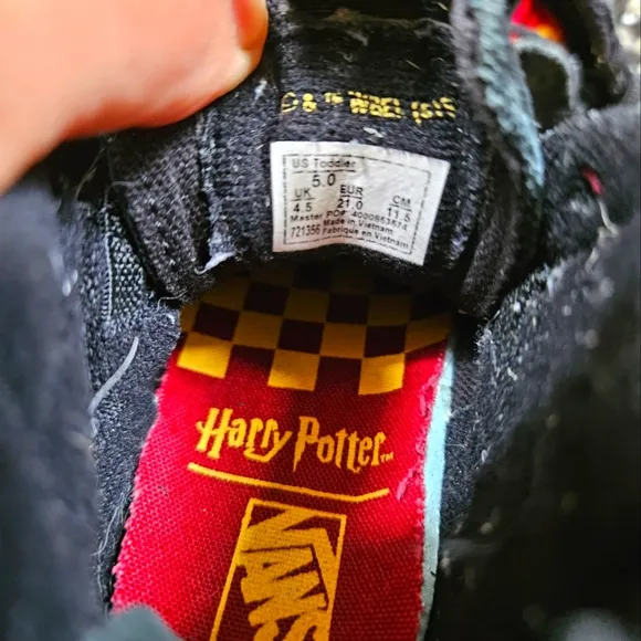 Vans Harry Potter Toddler Hightop Black and Red Sneakers size 5