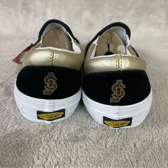 Vans X Shake Junt Mens Slip On Sneaker Skate Shoes Size 10 Black Gold Suede NEW